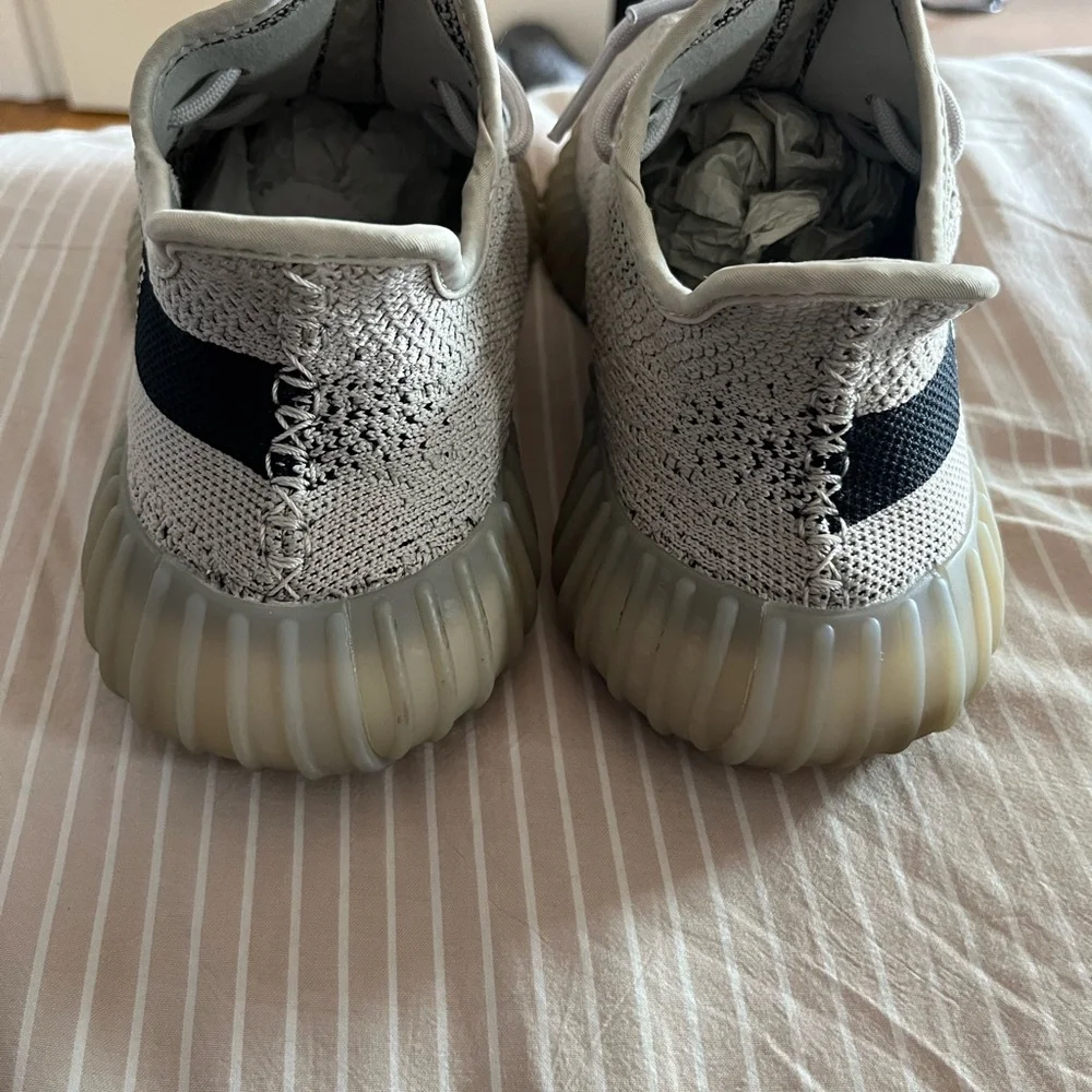 Yeezy Boost 350 V2 Slate Size 7 - Picture 2 of 3
